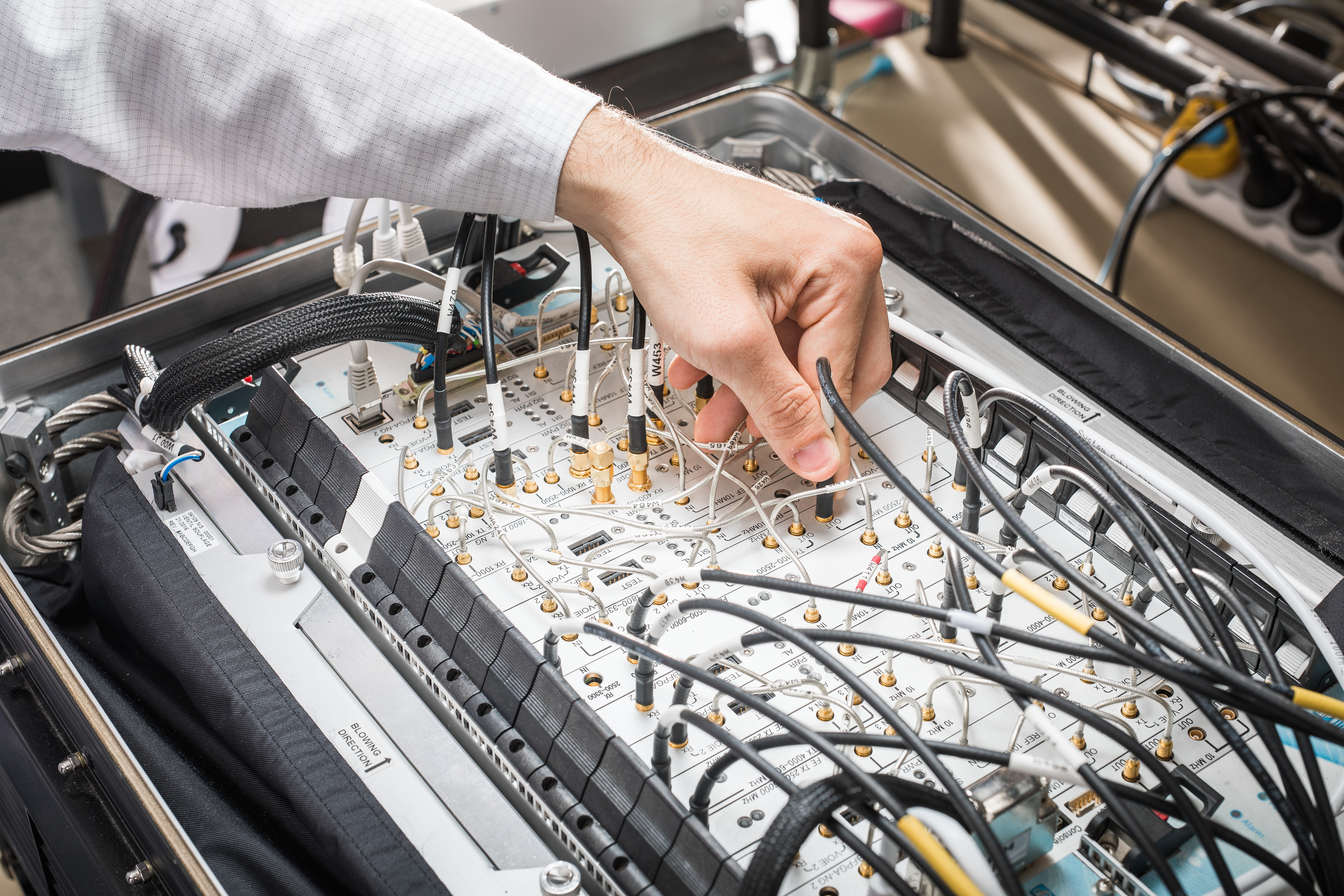 Avantix system for electronic warfare